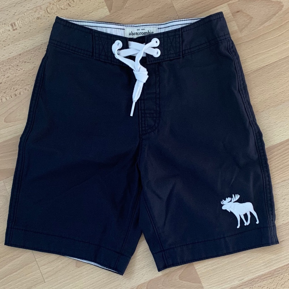 Boys Abercrombie Kids Size M Navy Shorts